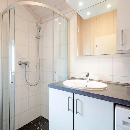 Skandinavischer Rueckzug Fuer 6 *